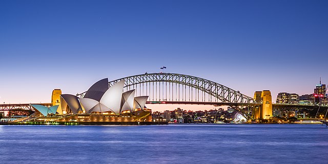 8-1-2023_Sydney_Opera_House_and_Harbour_Bridge_Dusk_(2)_2019-06-21.jpg